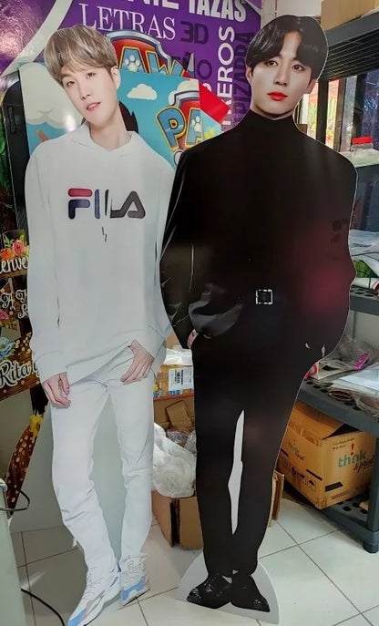 Figura Tamaño Real Coroplast Integrantes Bts Kpop 1.80mts